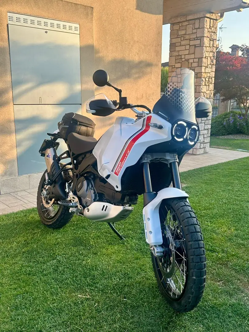 Ducati DesertX Fehér - 2
