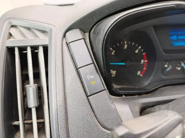 Ford Transit view 27