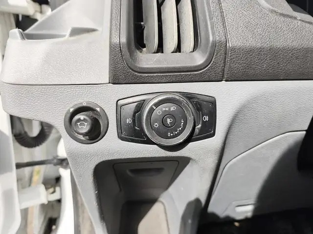 Ford Transit view 22