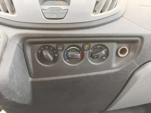 Ford Transit view 15