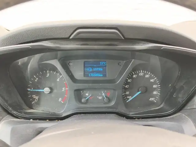 Ford Transit view 25