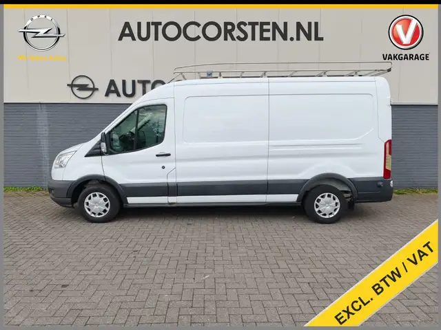Ford Transit view 4