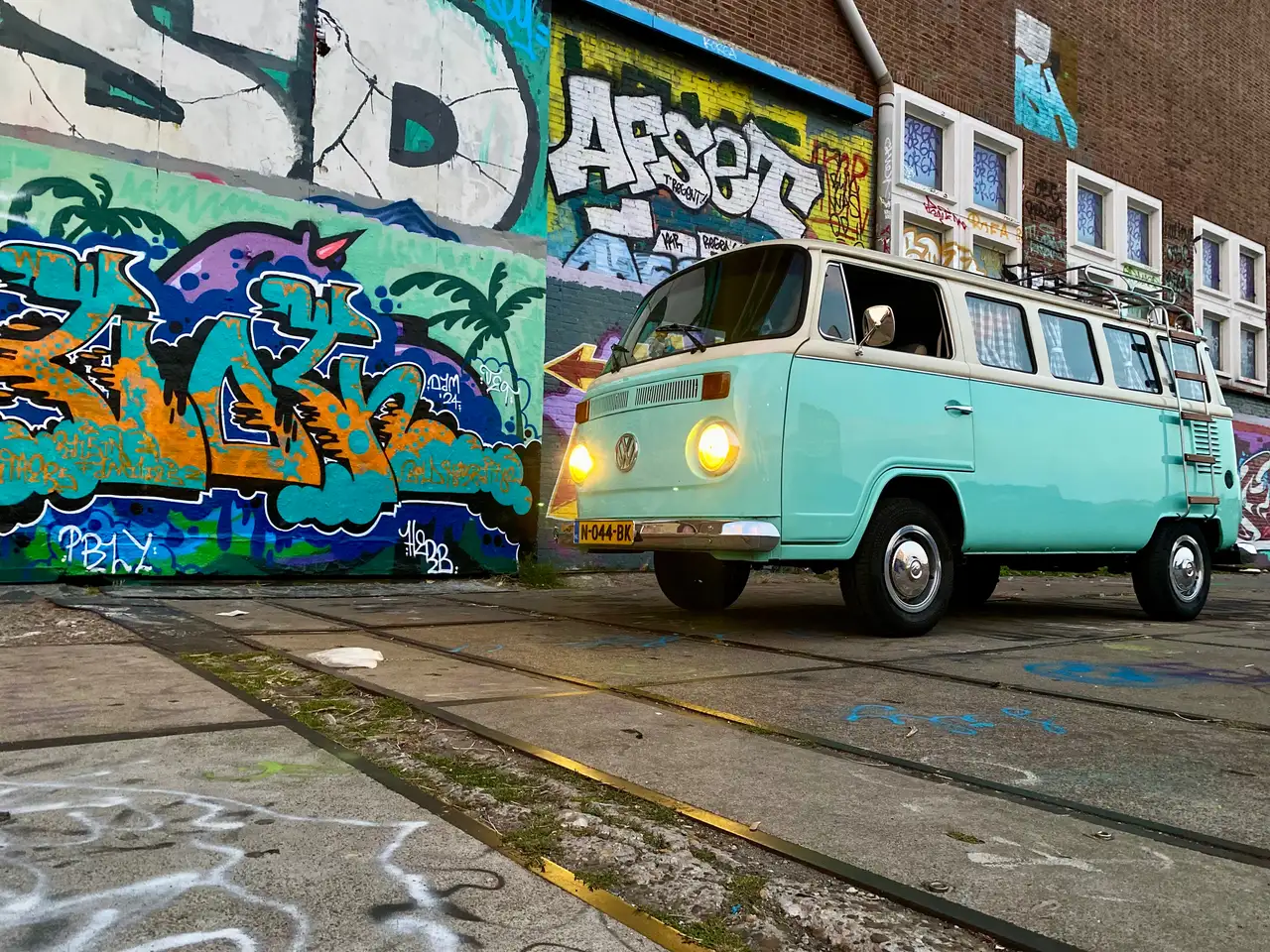 Volkswagen T2 Kombi oldtimer camper, foto 1