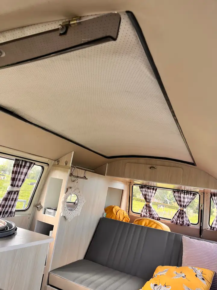 Volkswagen T2 Kombi oldtimer camper, foto 6