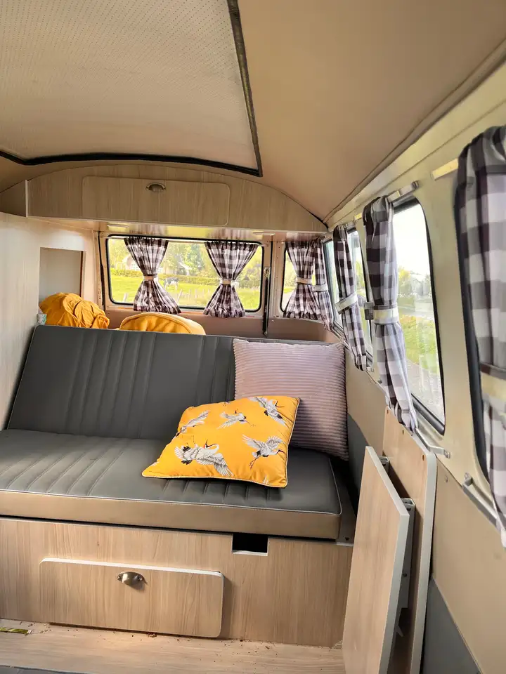 Volkswagen T2 Kombi oldtimer camper, foto 7