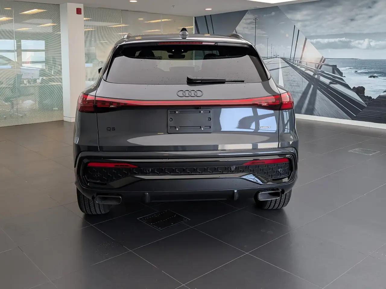 Audi Q5 снимка Audi Q5