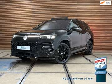 1.5 eHybrid 272PK | R-Line Black MD Edition | Gara