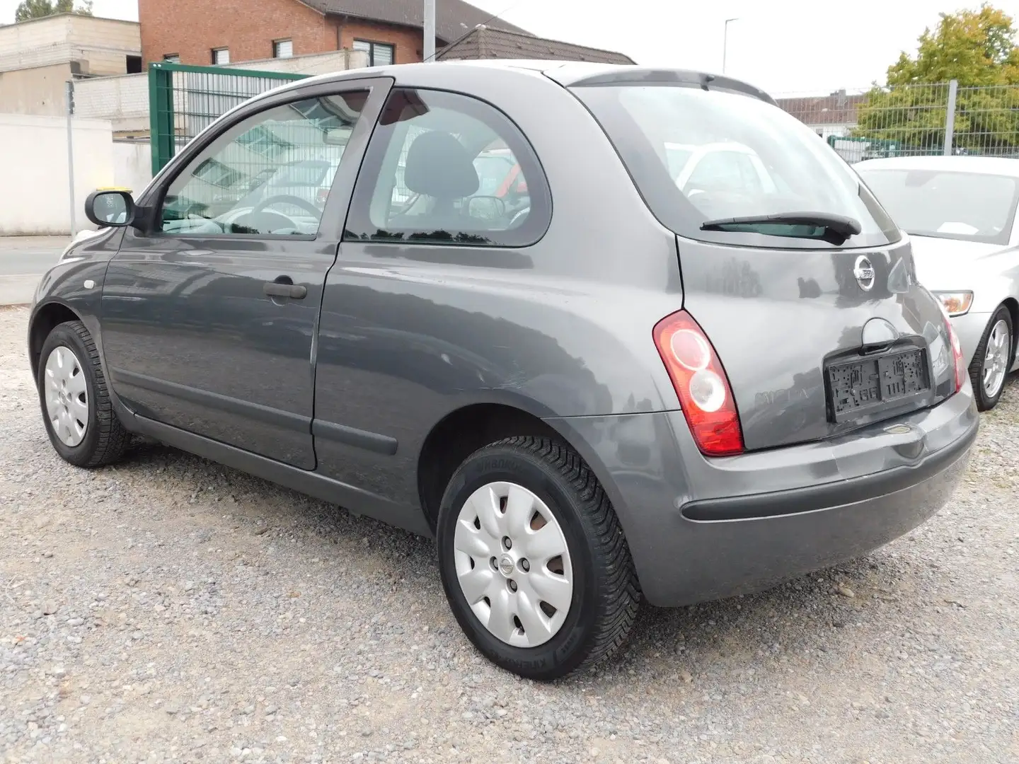 Nissan Micra 1.2 Visia/TUV.07.2027 Grau - 2
