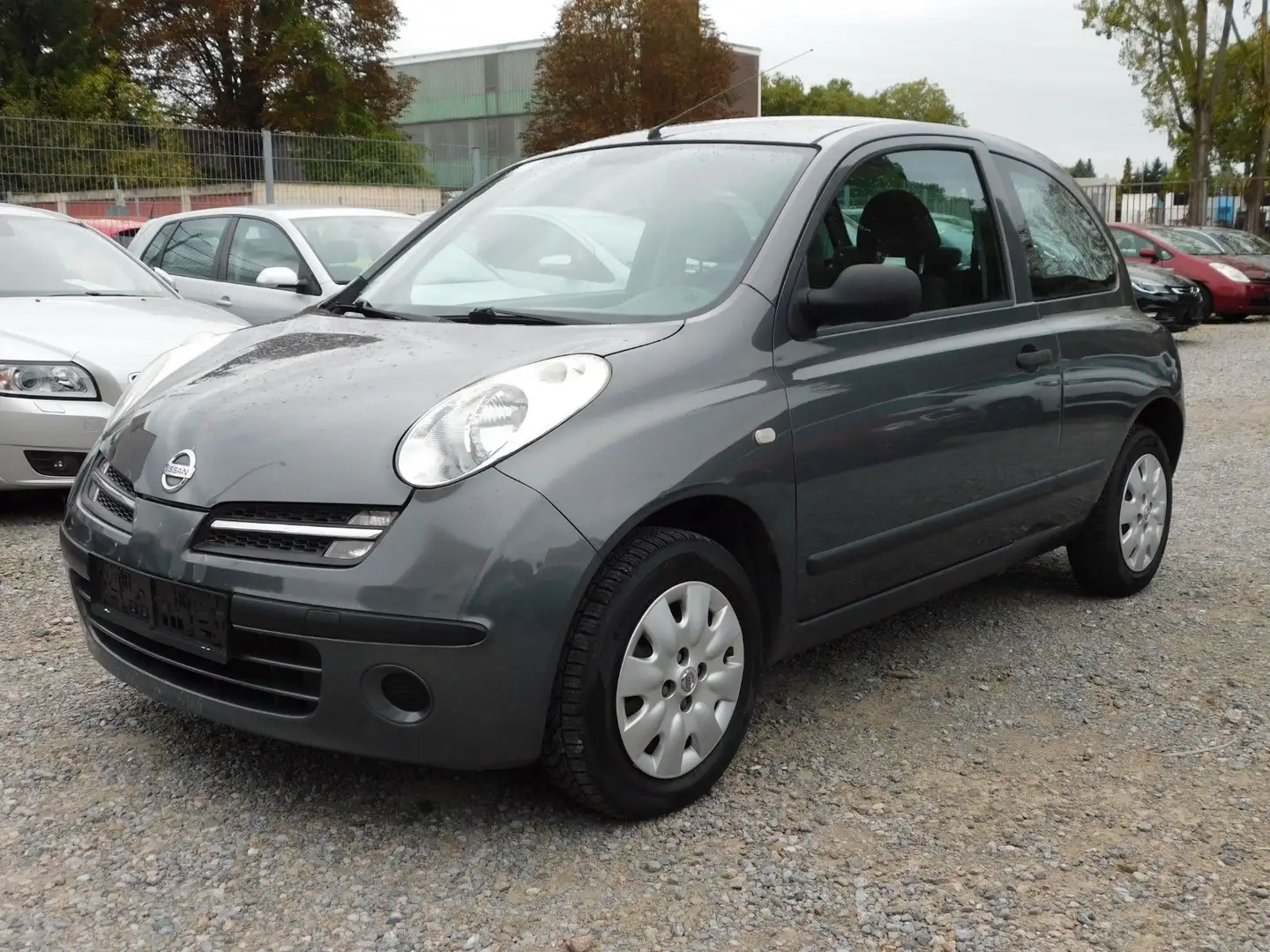 Nissan Micra 1.2 Visia/TUV.07.2027 Grau - 1