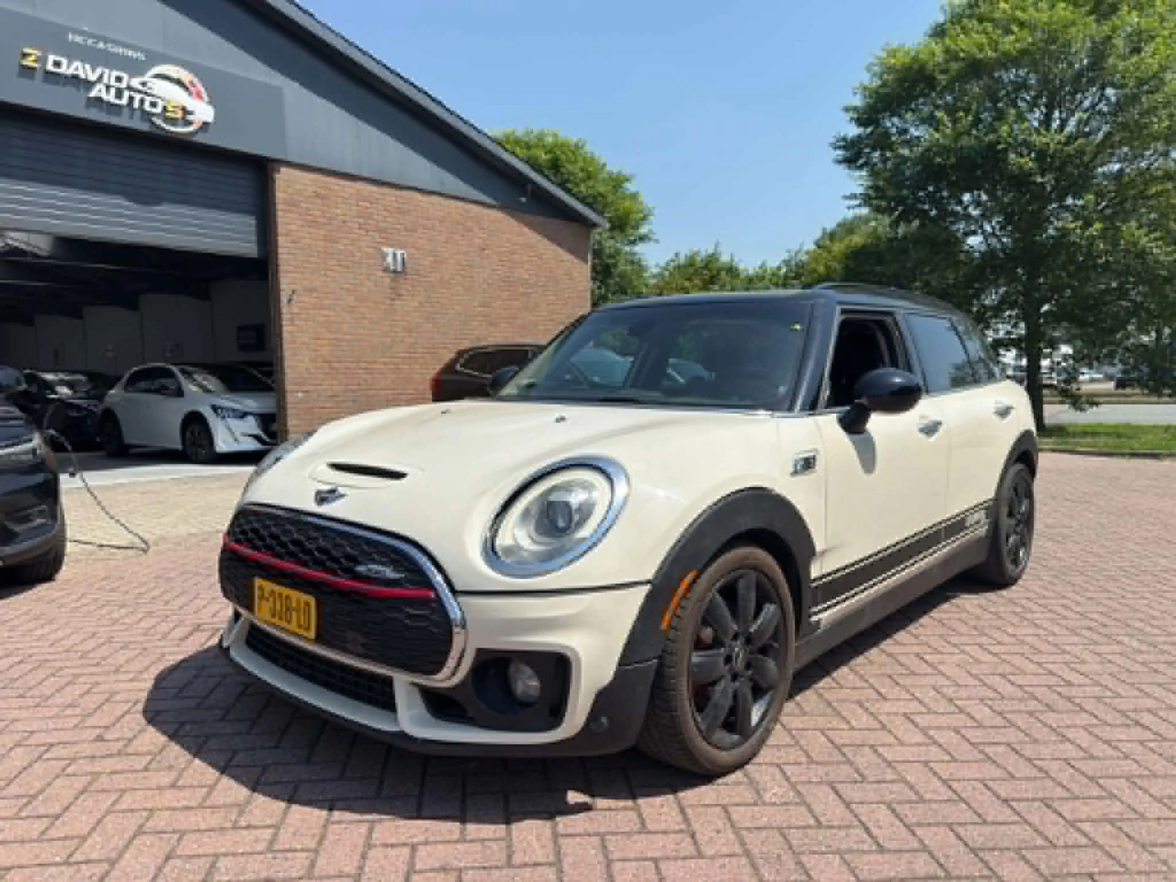 MINI Cooper S Clubman Mini 2.0 ALL4 Chili Serious Business