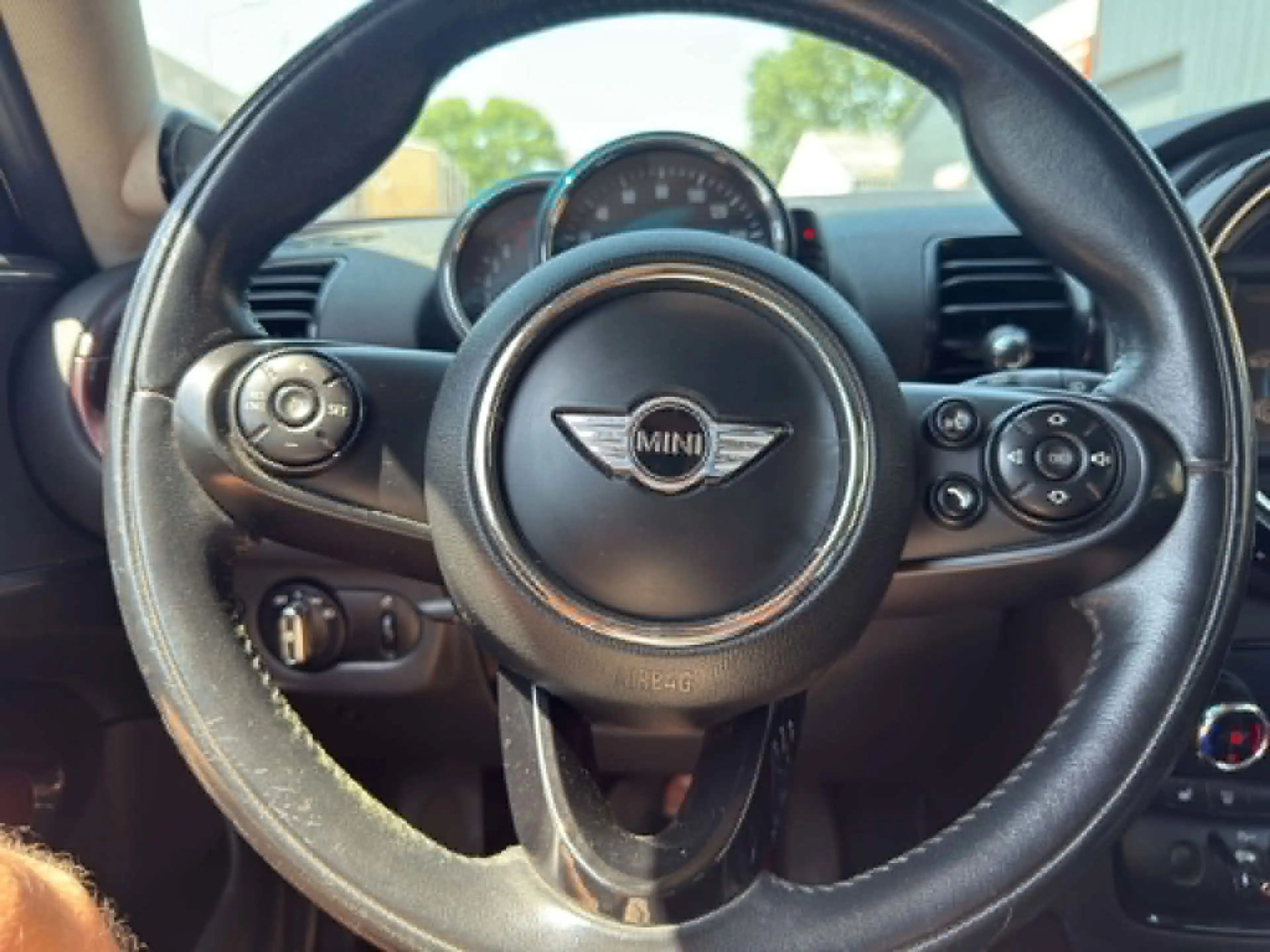 MINI Cooper S Clubman Mini 2.0 ALL4 Chili Serious Business — photo 8