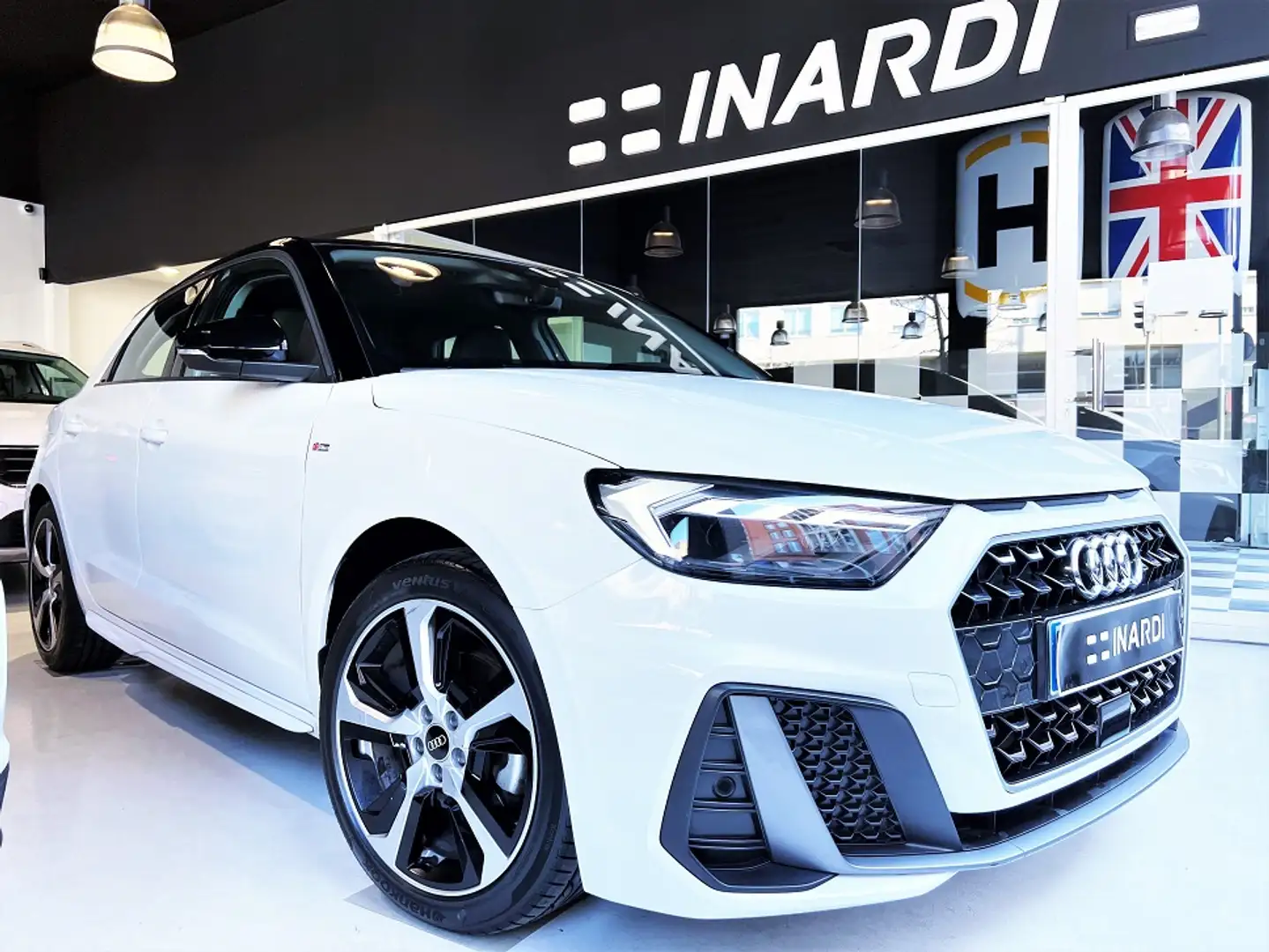 Audi A1 Sportback 30 TFSI Adrenalin S tronic Bianco - 1