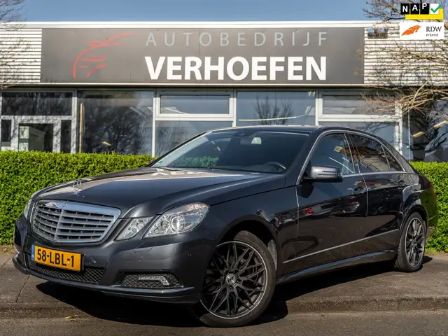 Mercedes-Benz E 200 CGI Elegance - AUTOMAAT - NAP KM ORG - CRUISE / CL
