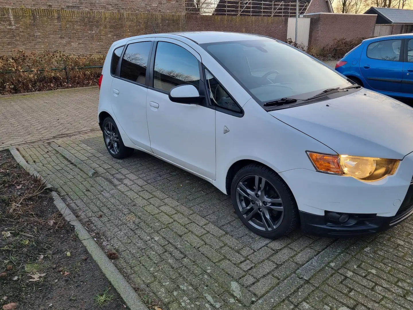 Mitsubishi Colt 1.3 Edition Two Wit - 1