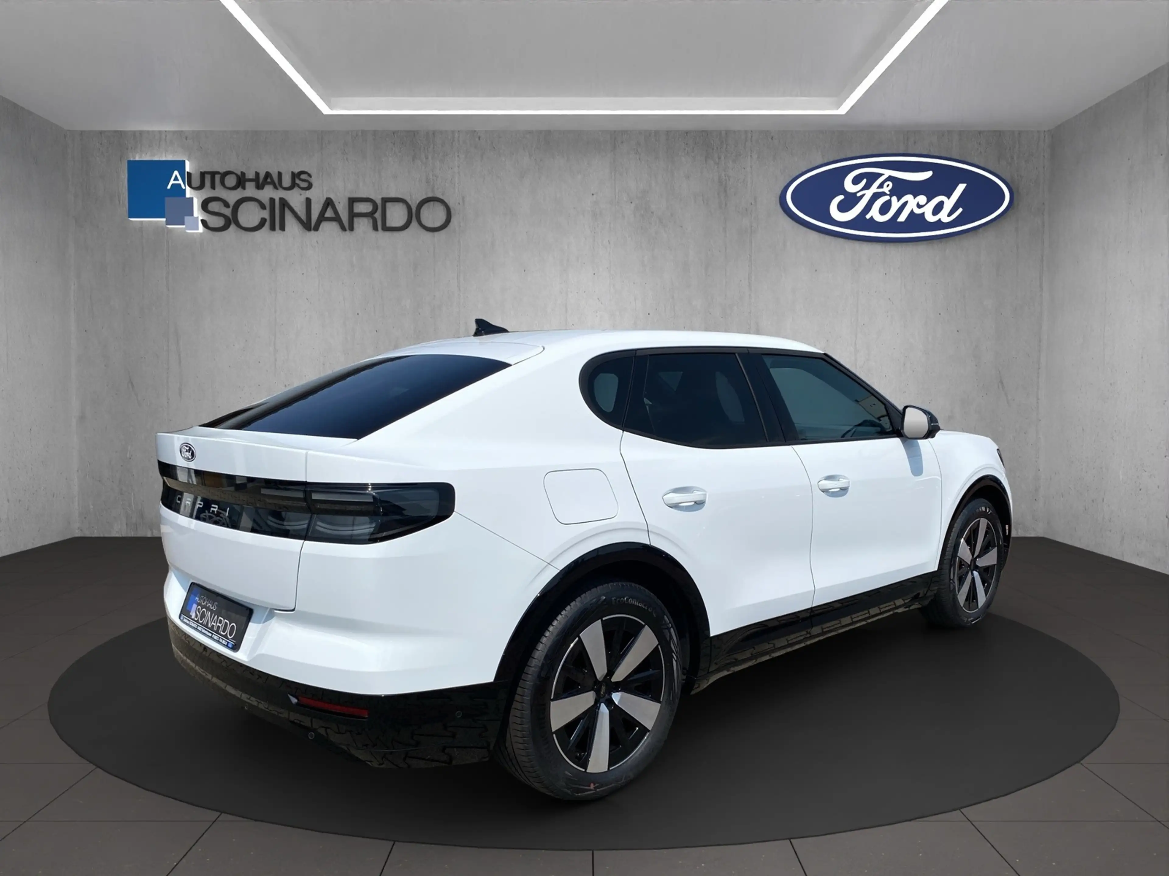 Ford Capri 79kWH Premium AWD HUD/NAVI/360°/AMBIENTE — photo 3