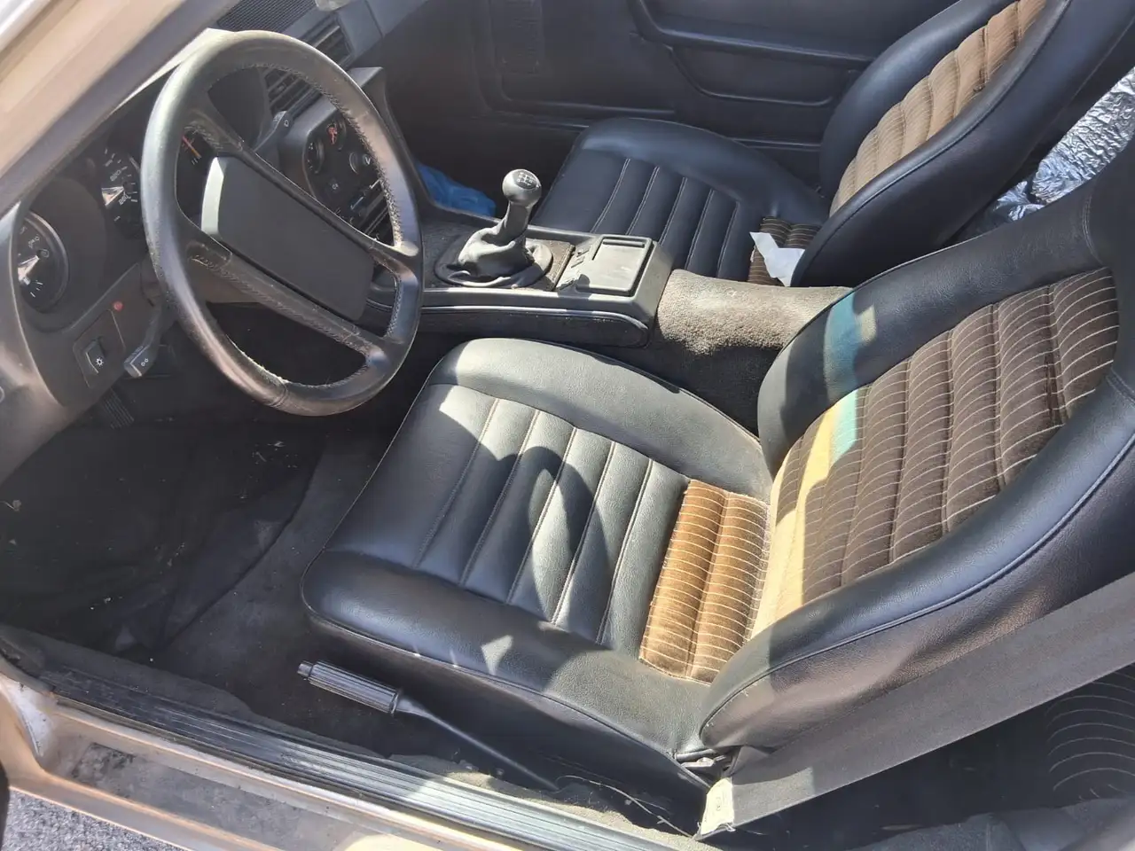 Porsche 924 2.0 Turbo 177cv, foto 4