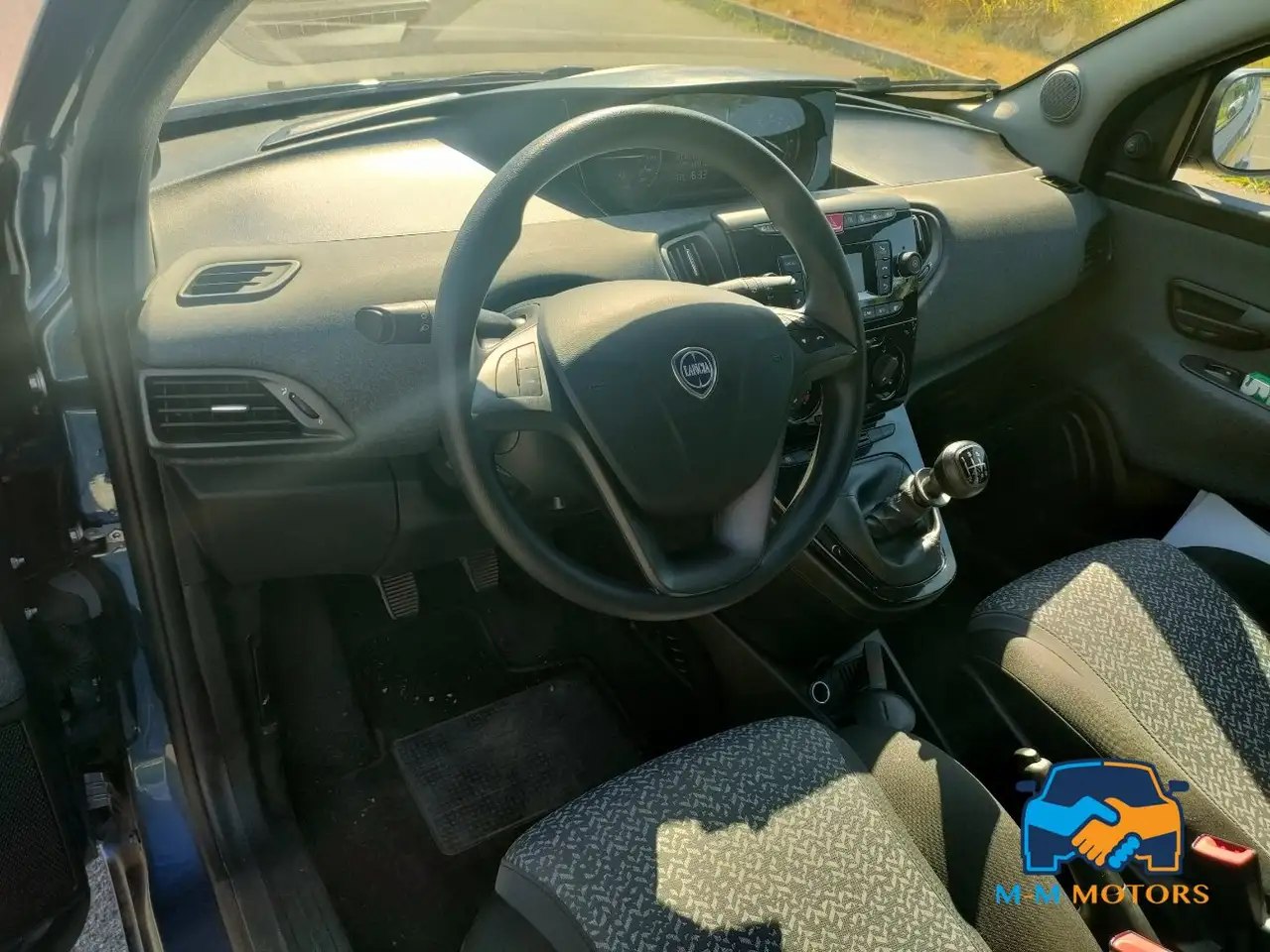 Lancia Ypsilon 2023 — фото 10