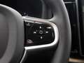 Volvo XC60 T6 Plus Dark Recharge Plug-In Hybrid AWD Schwarz - thumbnail 26