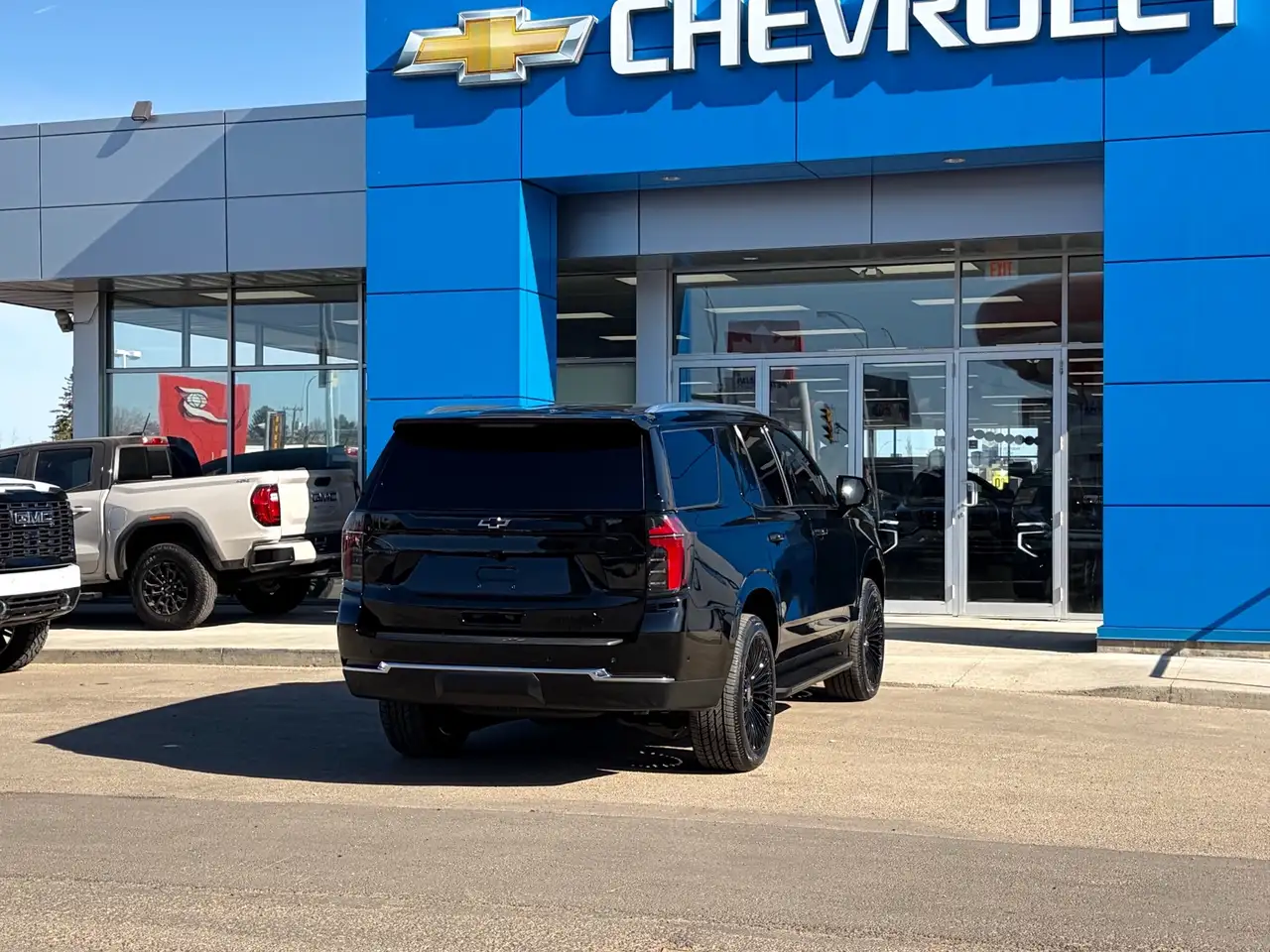Chevrolet Tahoe снимка Chevrolet Tahoe