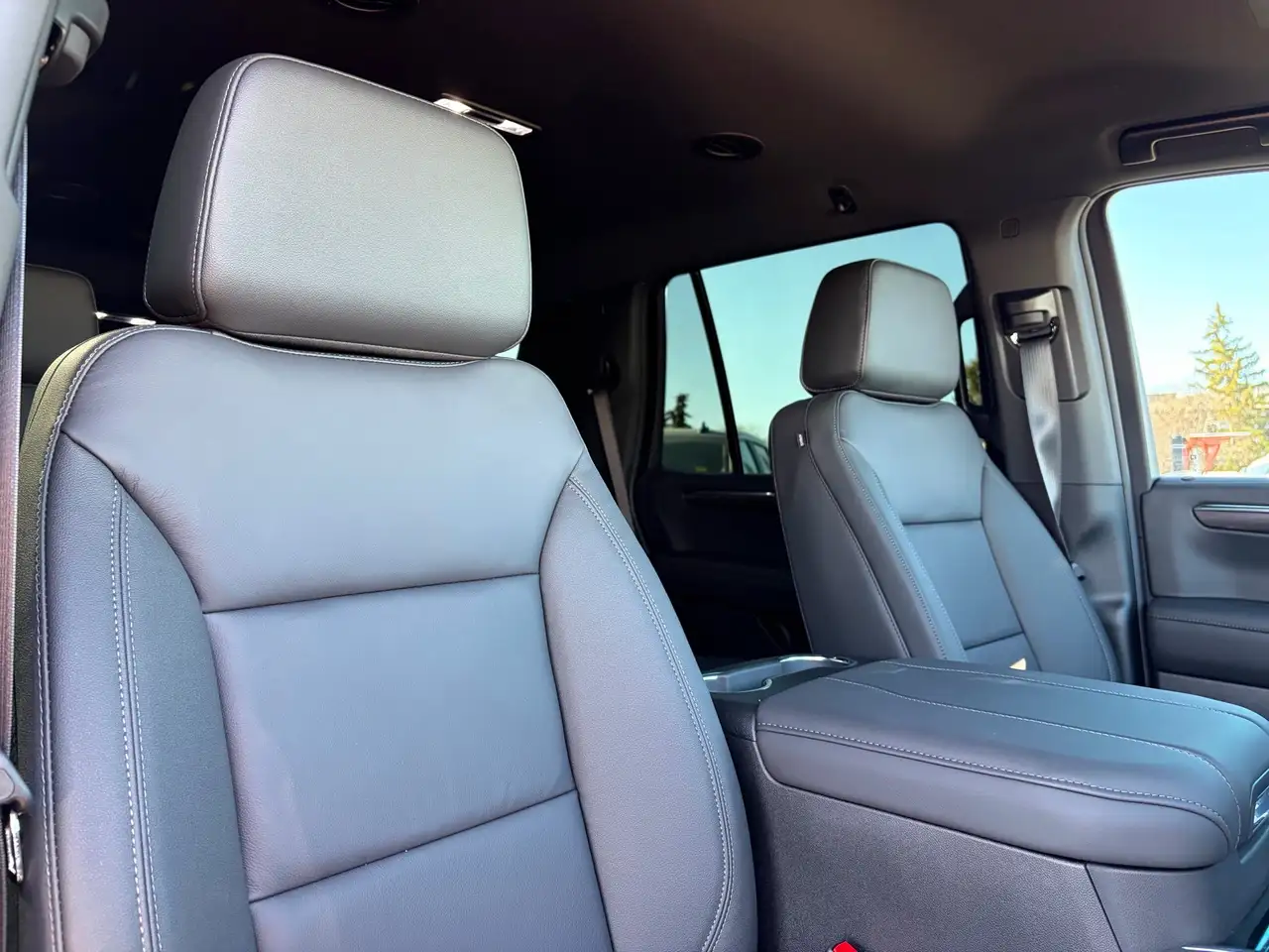 Chevrolet Tahoe снимка Chevrolet Tahoe