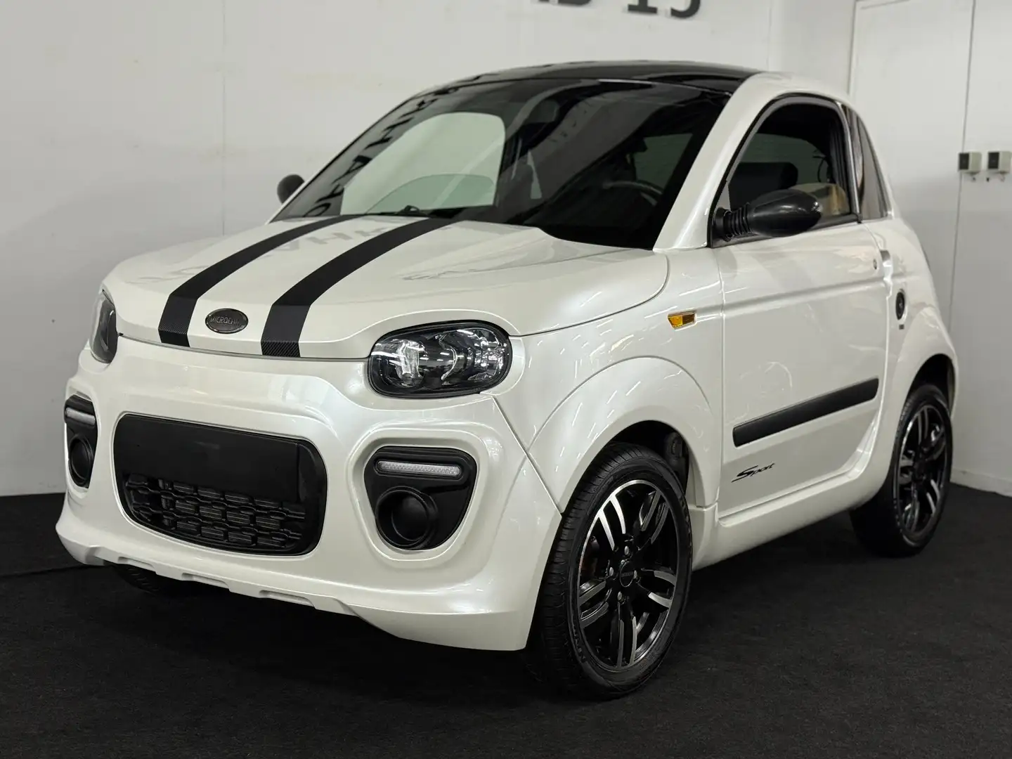Microcar Due Luxe, CarPlay, DCI, Servo, RFK, Inkl Lieferung Білий - 2