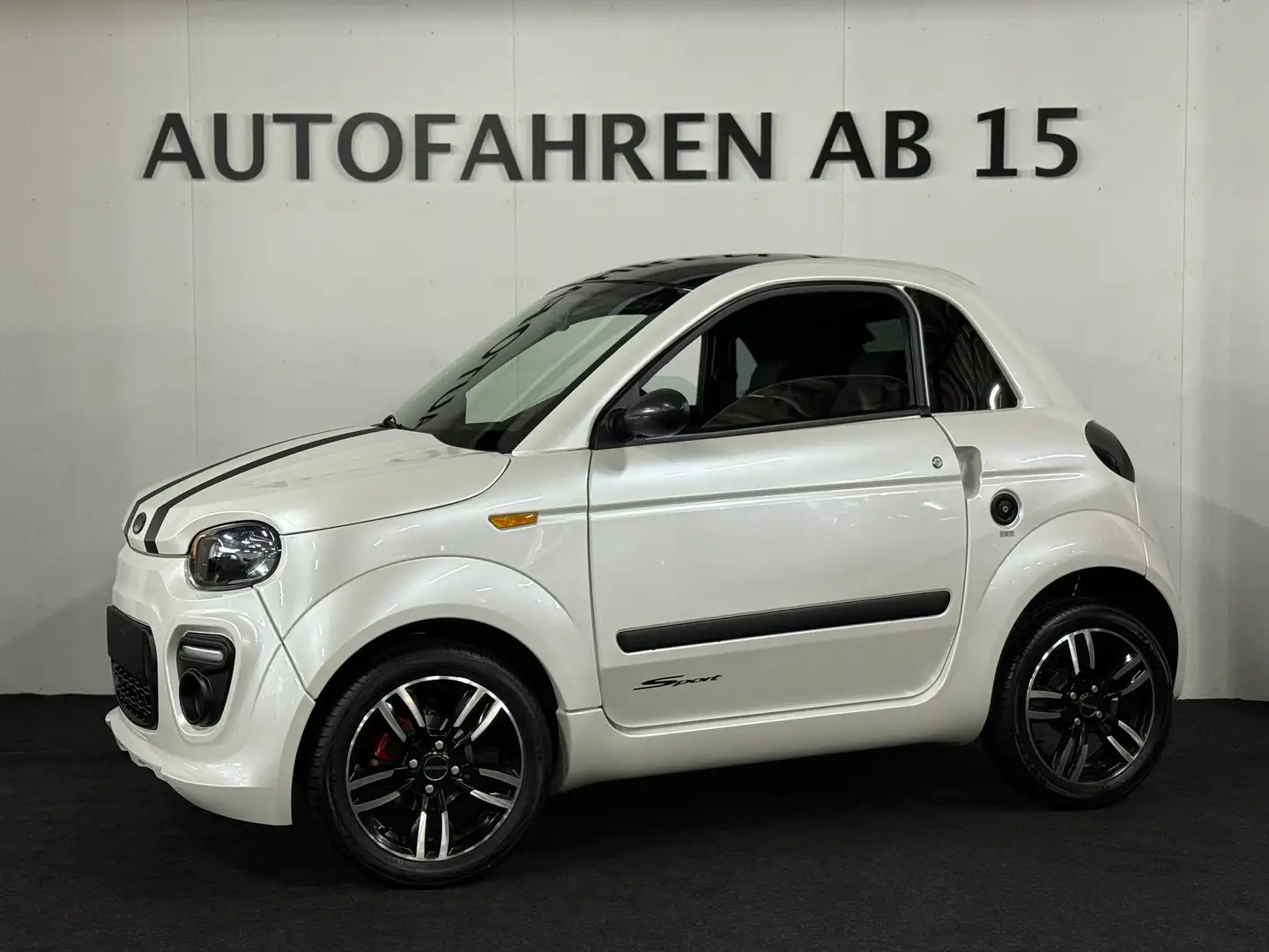 Microcar Due Luxe, CarPlay, DCI, Servo, RFK, Inkl Lieferung Білий - 1