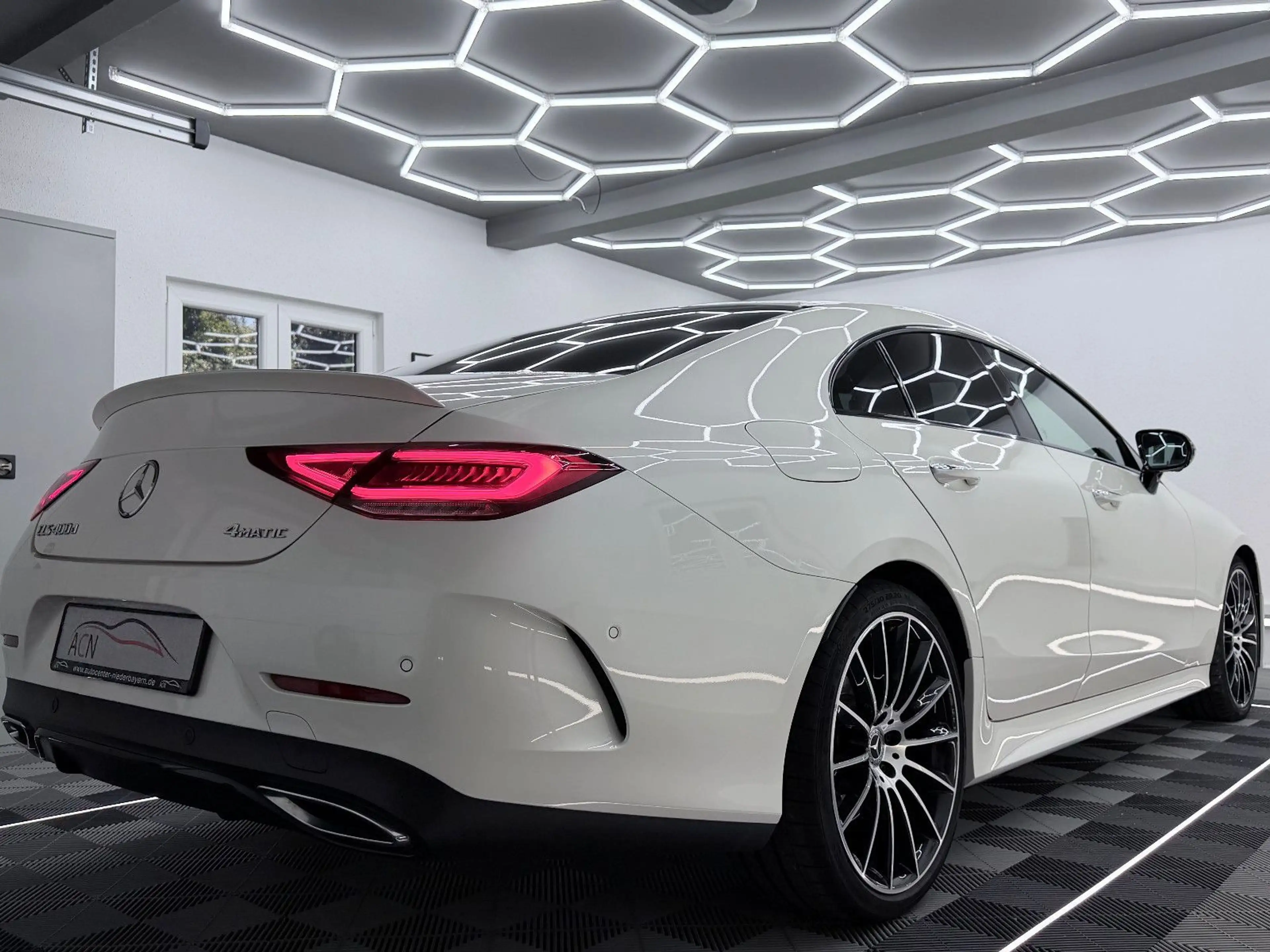 Mercedes-Benz CLS 400 d 4Matic AMG-LINE/360*/BURMESTER/DESIGNO — photo 12