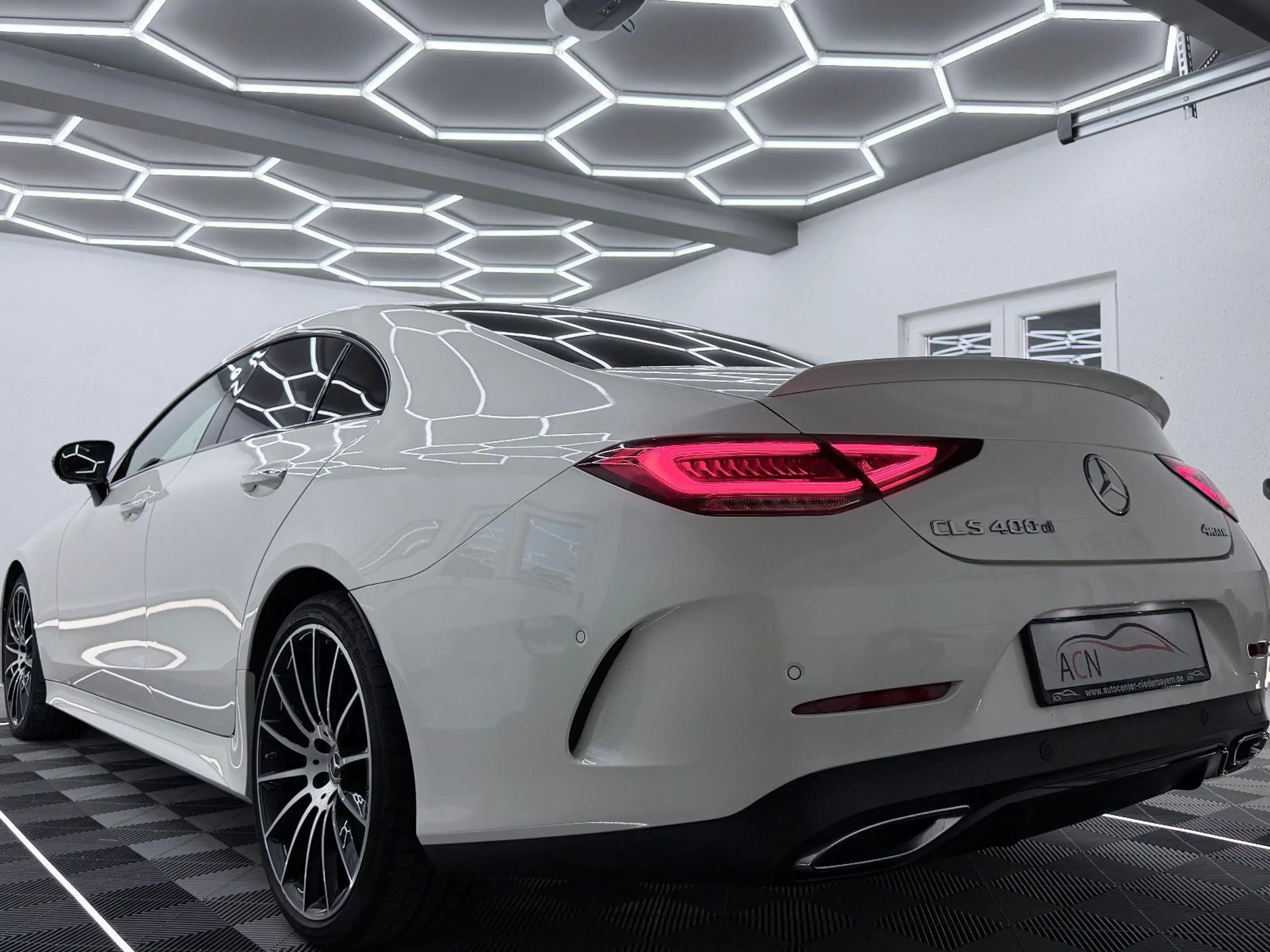 Mercedes-Benz CLS 400 d 4Matic AMG-LINE/360*/BURMESTER/DESIGNO — photo 10