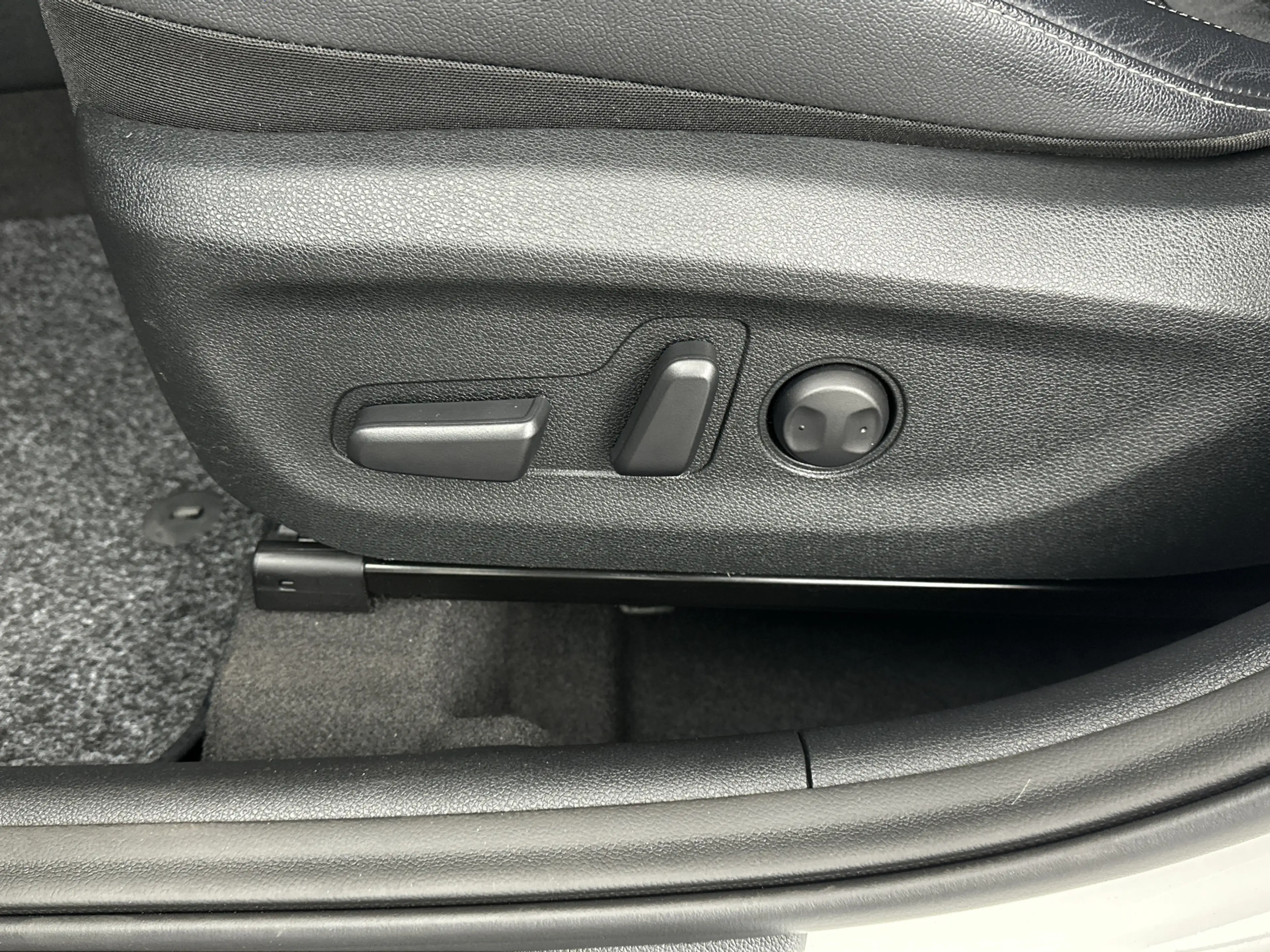 Kia Niro 1.6 GDi PHEV DynamicPlusLine Vermeulen — photo 13