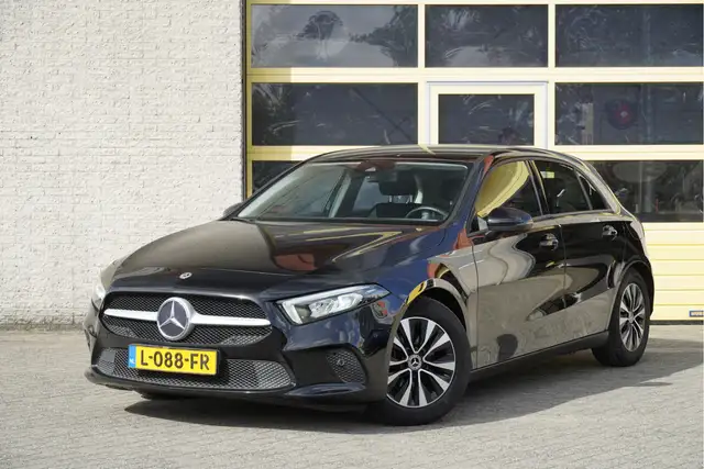 Mercedes-Benz A 160 5drs Business Solution BJ2021 Lmv 16" | Led V+A |