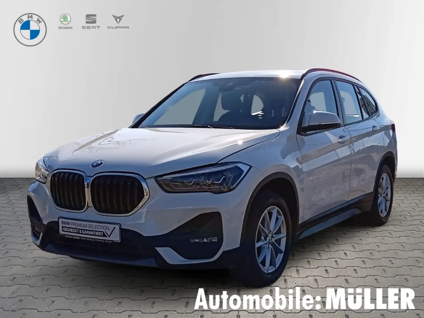 BMW X1 xDrive 20 d Advantage HUD AHK-abnehmbar Navi LED E Weiß - 1