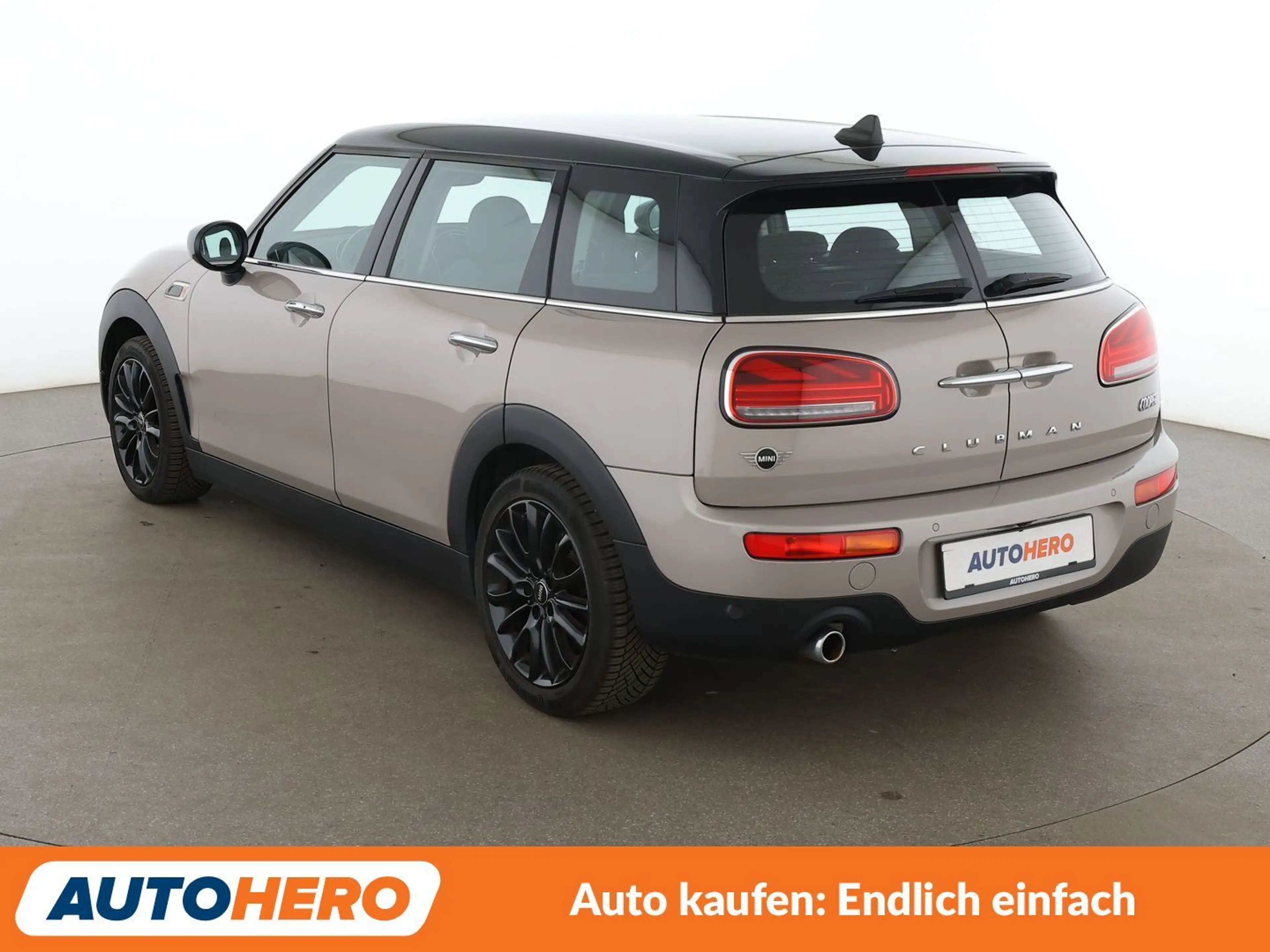MINI Cooper Clubman Cooper Classic Trim Aut.*NAVI*LED*TEMPO*CAM*PDC* — photo 4