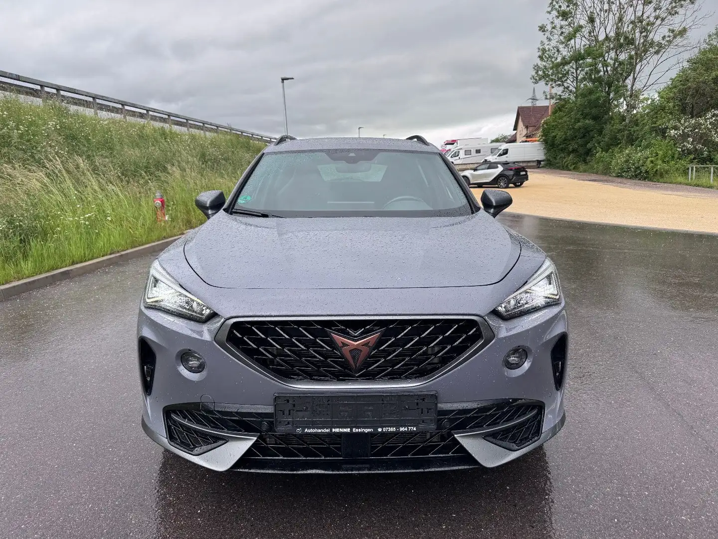 CUPRA Formentor VZ e-Hybrid DCC 19" ACC+ Nav App DAB+ Grau - 2