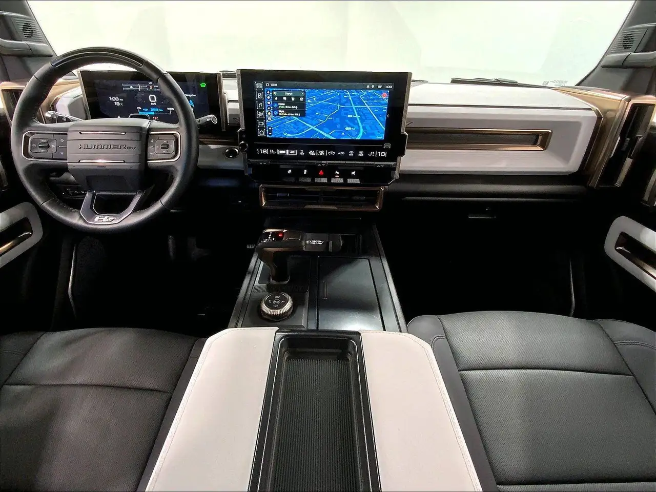 GMC HUMMER EV SUV снимка GMC HUMMER EV SUV