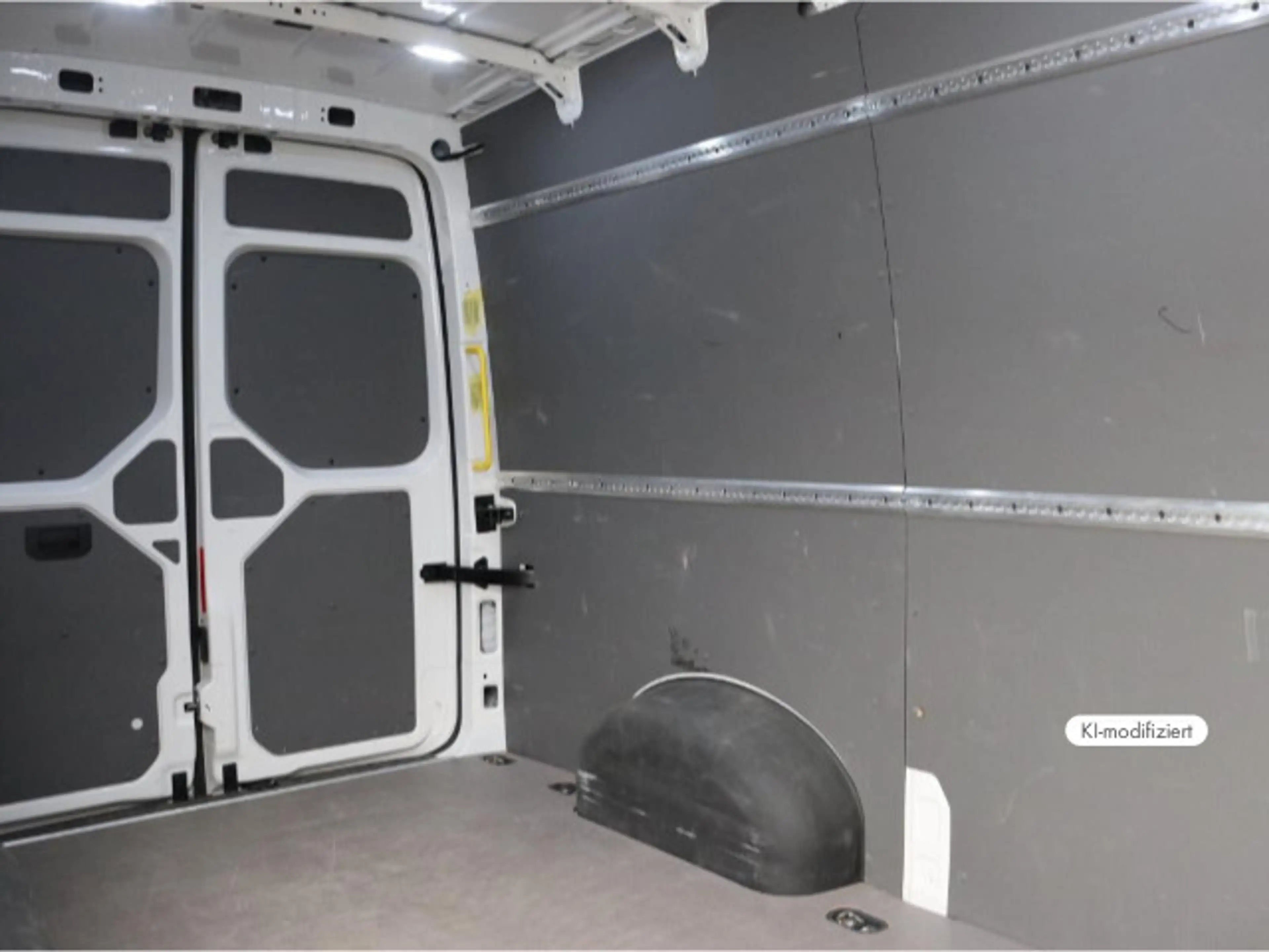 Volkswagen Crafter 35 MR 2.0 TDI 5J. Gar. AHK CARPLAY RFK — photo 6