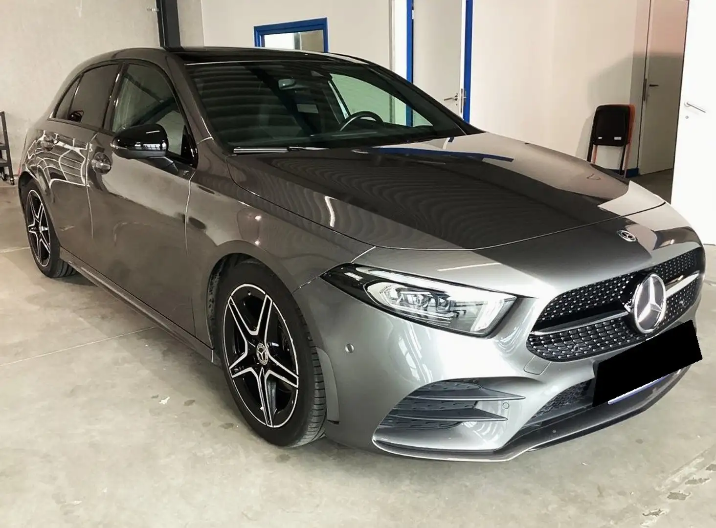 Mercedes-Benz A 180 d Premium auto PACK NIGHT TETTO PANORAMA Gris - 1