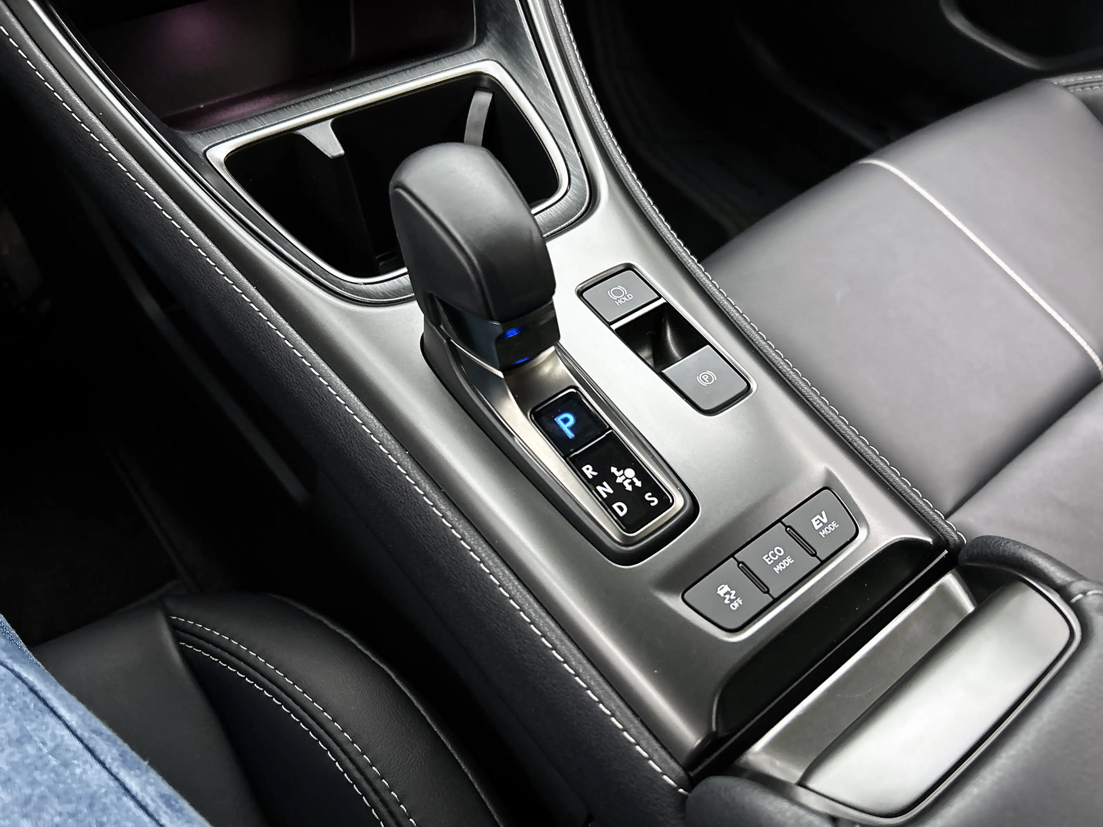 Lexus LBX Relax 2WD Limited + | Dealeronderhouden | — photo 13