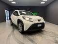 Toyota Aygo Aygo X 1.0 Active 72cv Weiß - thumbnail 1