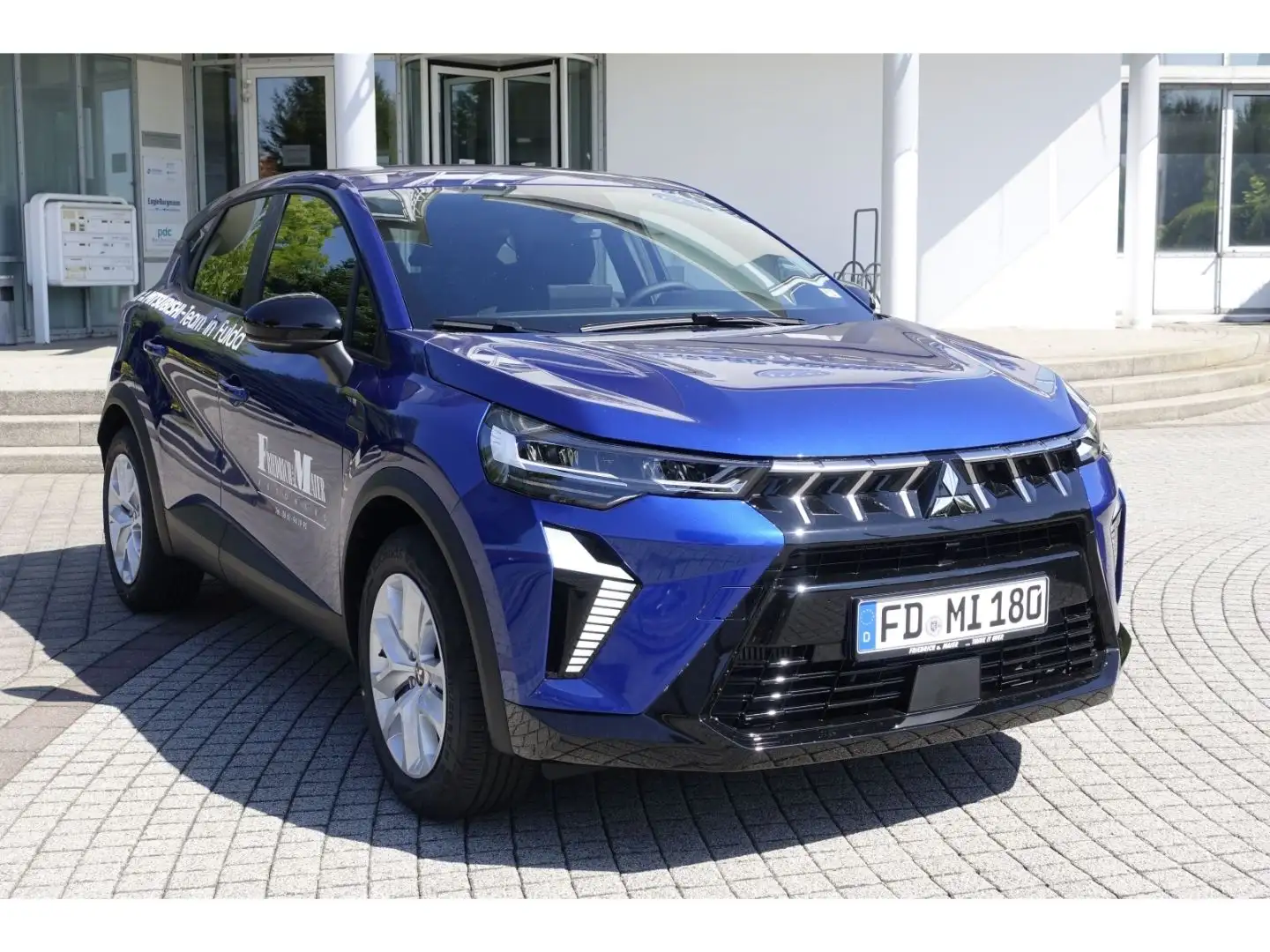 Mitsubishi ASX Basis 1.0 L Turbo-Benziner BMT EU6d / Navi Bleu - 1