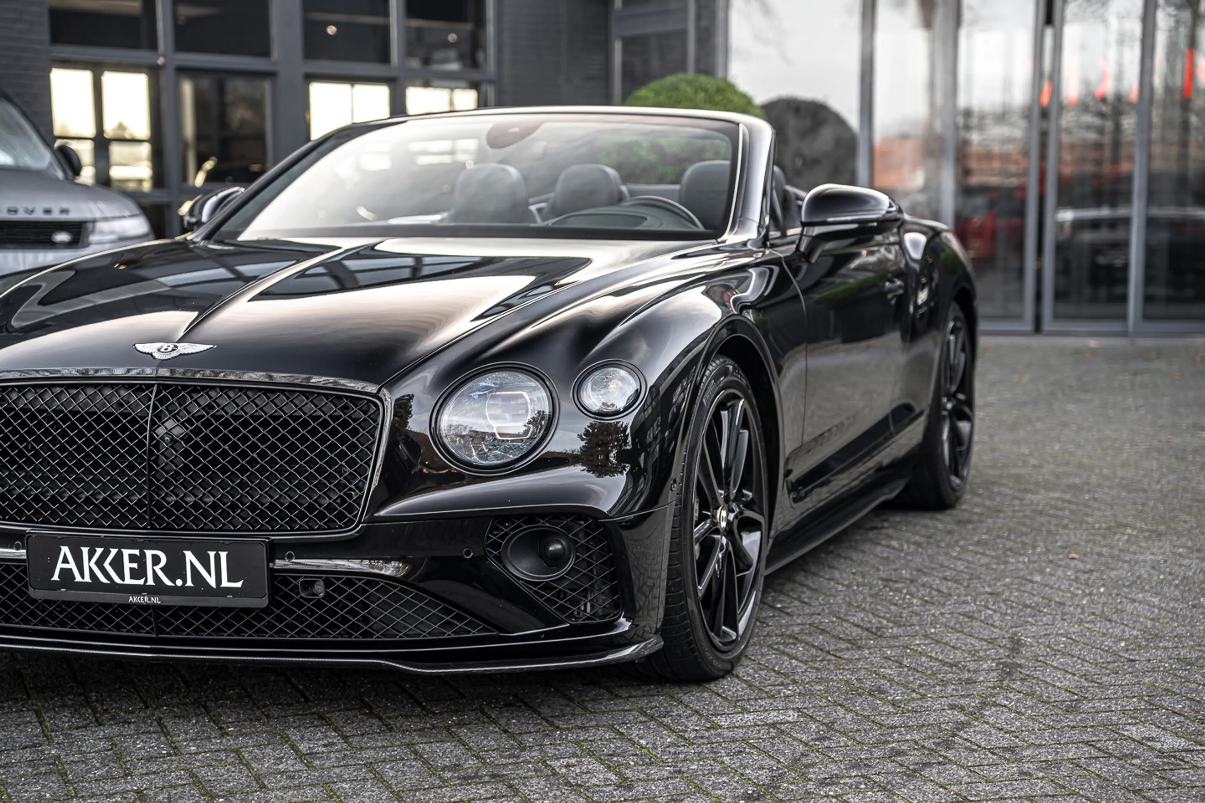 Bentley Continental GTC 6.0-W12 Mulliner | Centenary | Blackline | Massage — photo 15
