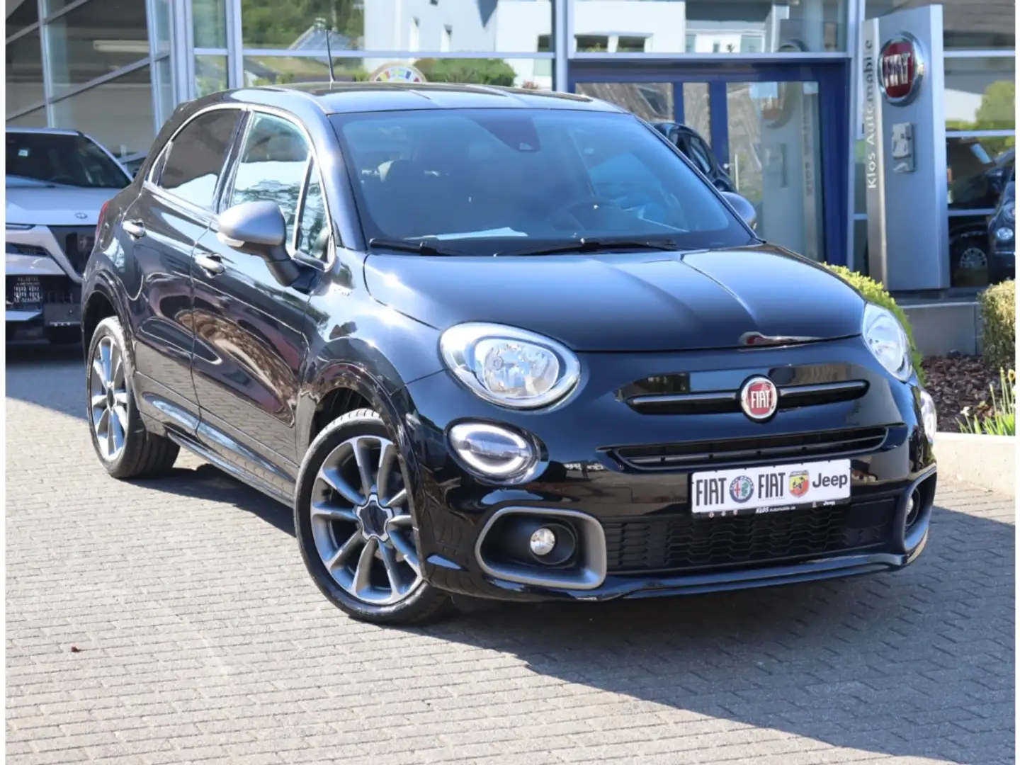 Fiat 500X SPORT 1.0 GSE 120PS NAVI KAMERA CARPLAY Zwart - 2