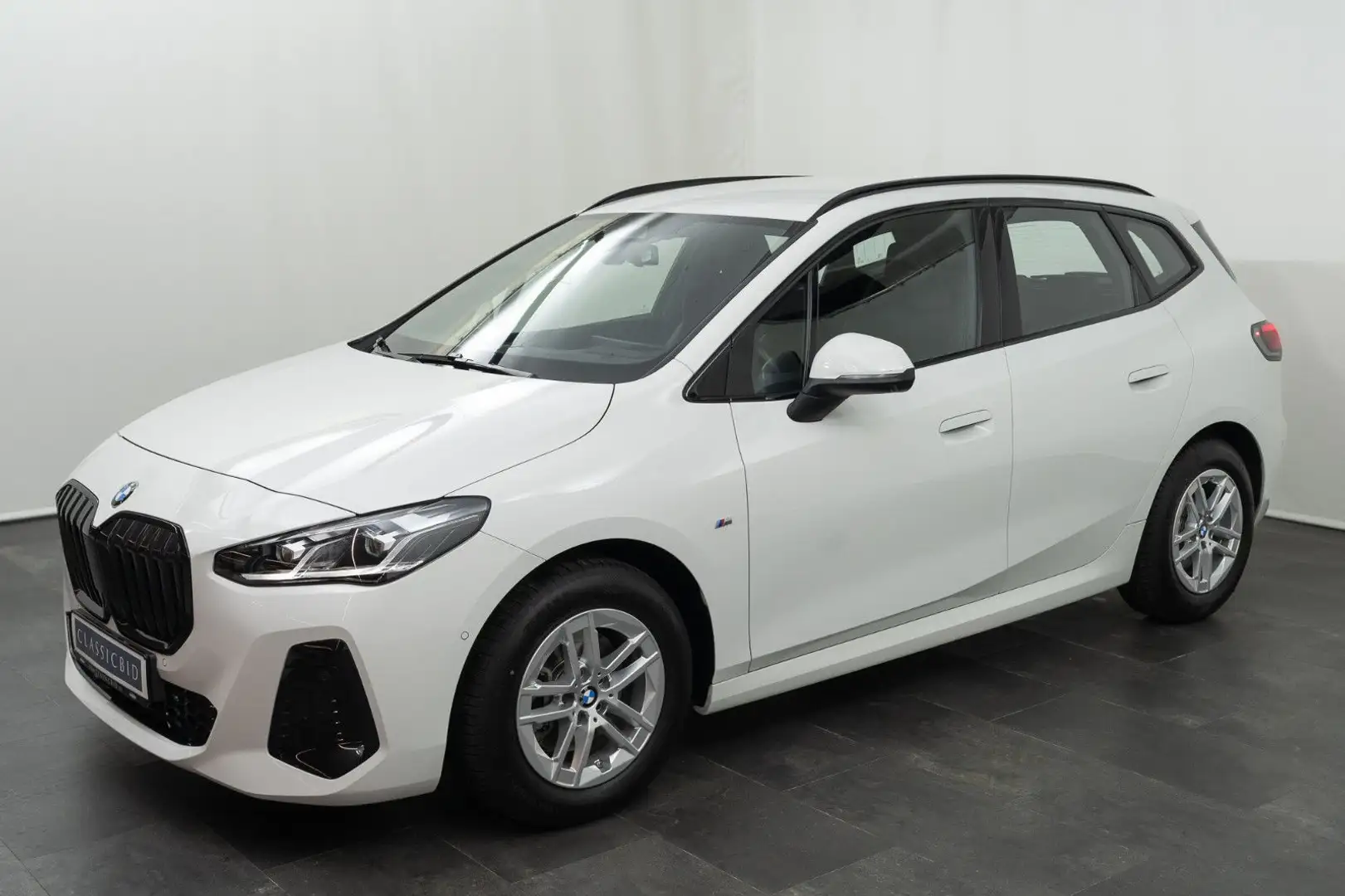 BMW 220 i Active Tourer M Sport Weiß - 1