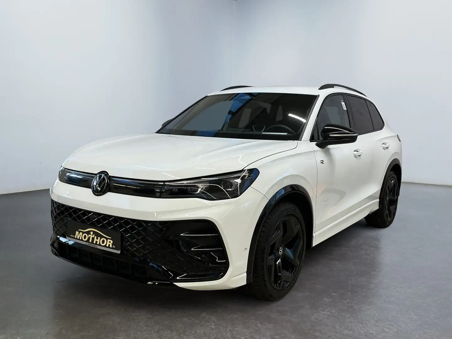 Volkswagen Tiguan R-Line 1.5 TSI DSG Matrix-LED-Scheinwerfer Weiß - 2