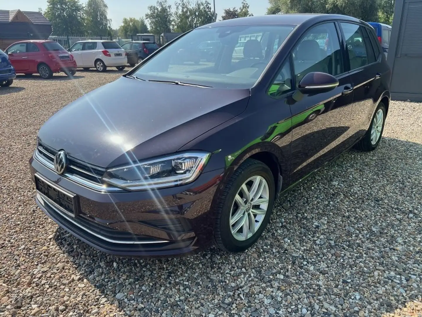 Volkswagen Golf Sportsvan 1.0 TSI DSG Comfortline Piros - 1