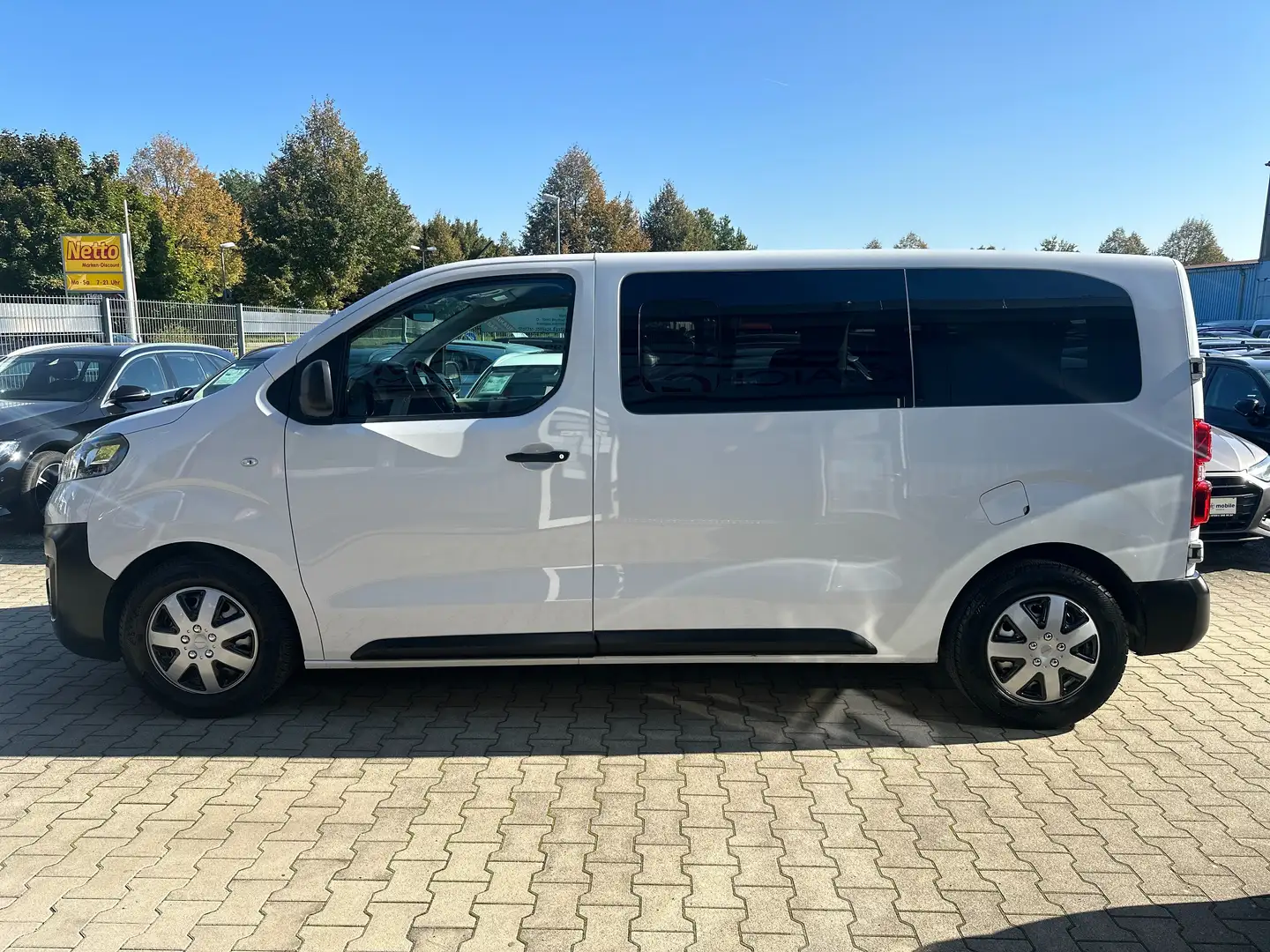 Opel Zafira Life 1.5 D*9-Sitze*AHK*2xKlima*Kamera*Navi*Parkpilot Weiß - 2