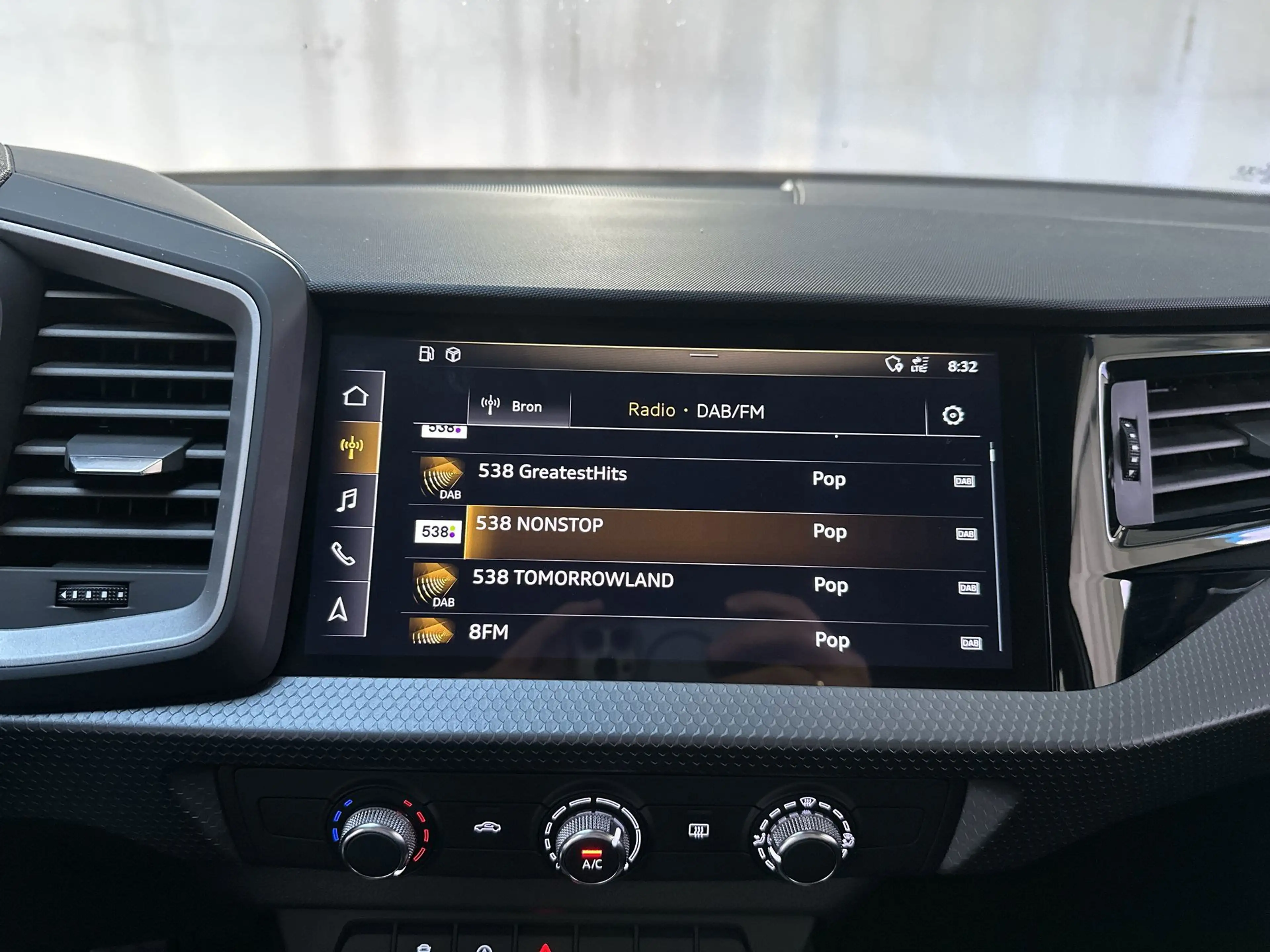 Audi A1 Sportback 25 TFSI Epic App-Connect Airco Cruise Co — photo 11