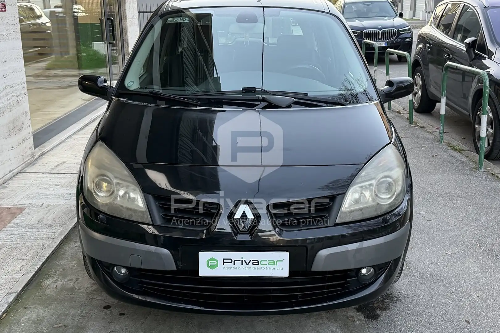 Renault Grand Scenic Grand Scénic 1.6 16V Dynamique Noir - 2