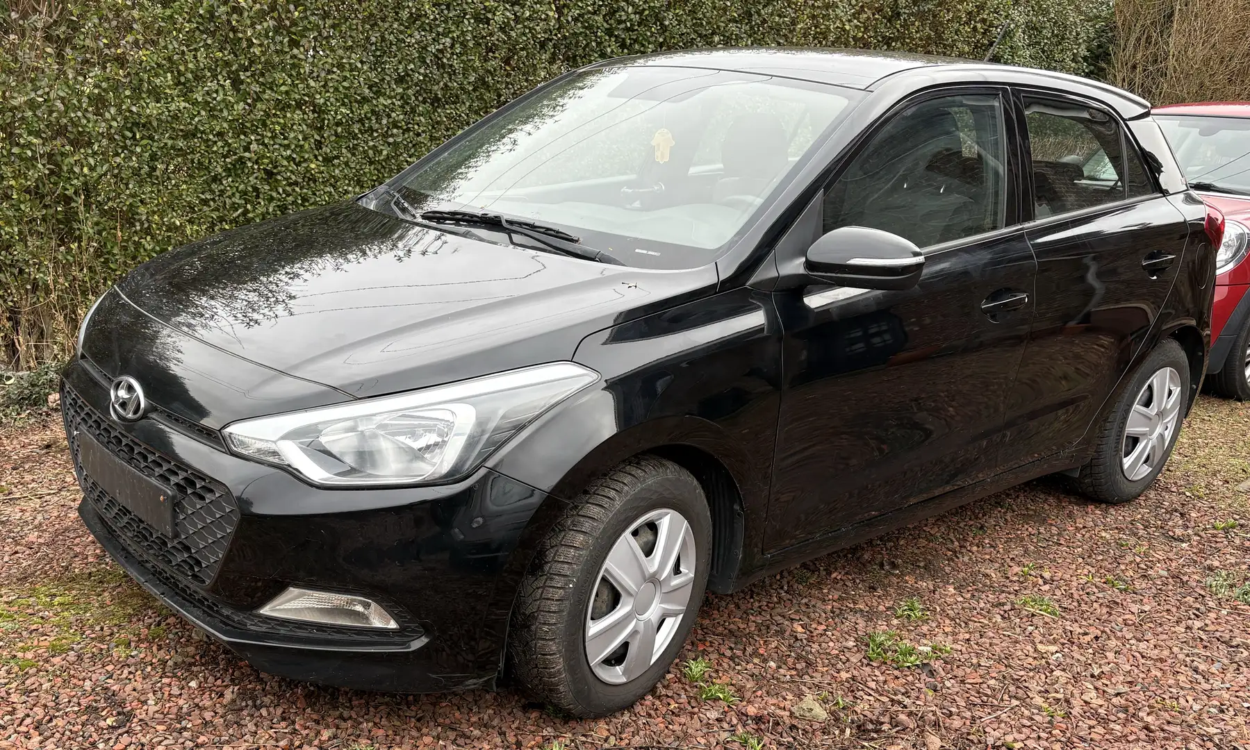 Hyundai i20 i20 1.2i Air Special Edition Play garantie 1an Schwarz - 1