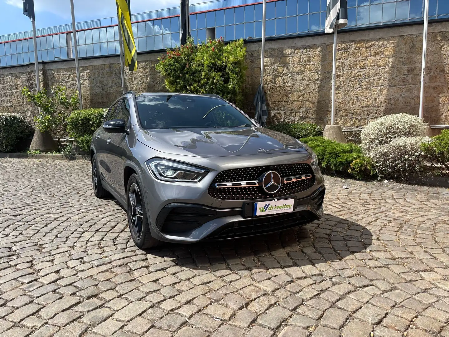 Mercedes-Benz GLA 200 GLA-H247 2020 d Premium auto Gris - 1