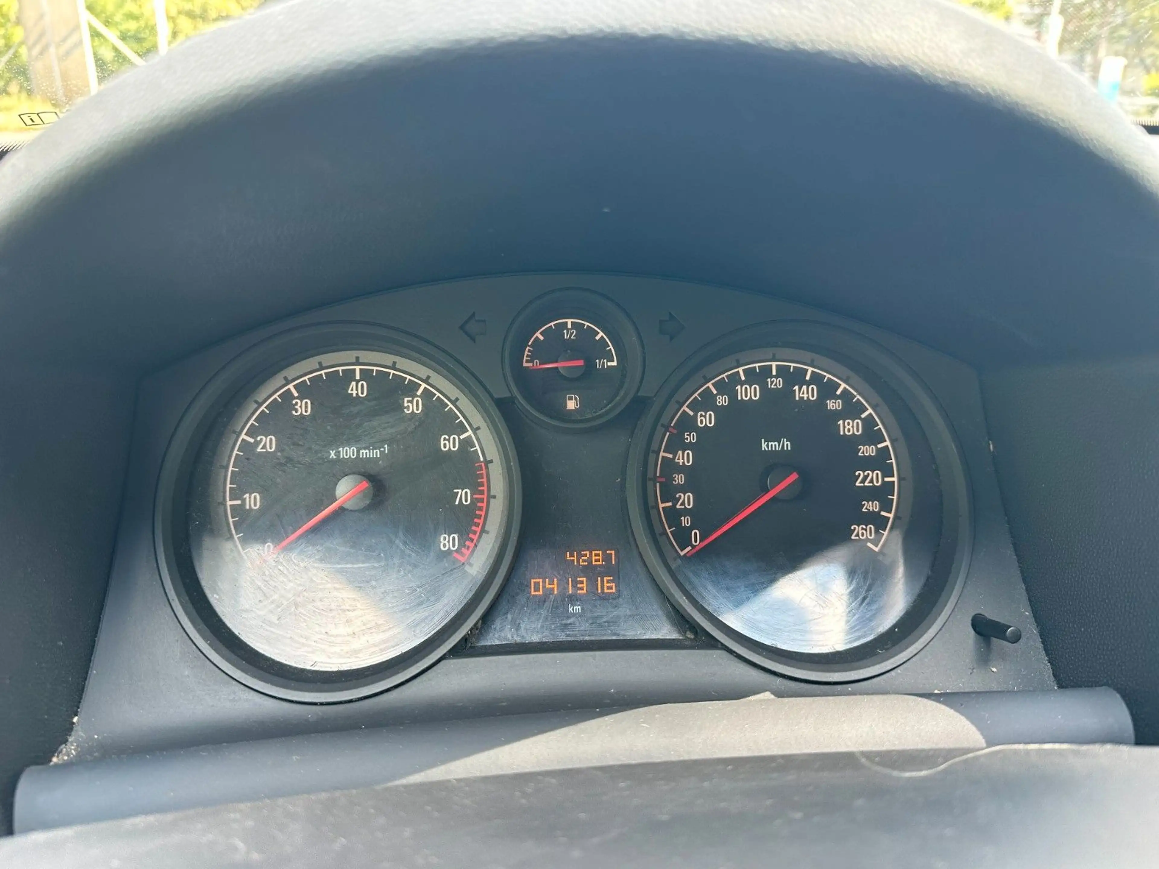 Opel Astra H Lim. Basis erst 40Tkm-1.Hand-AHK — photo 8
